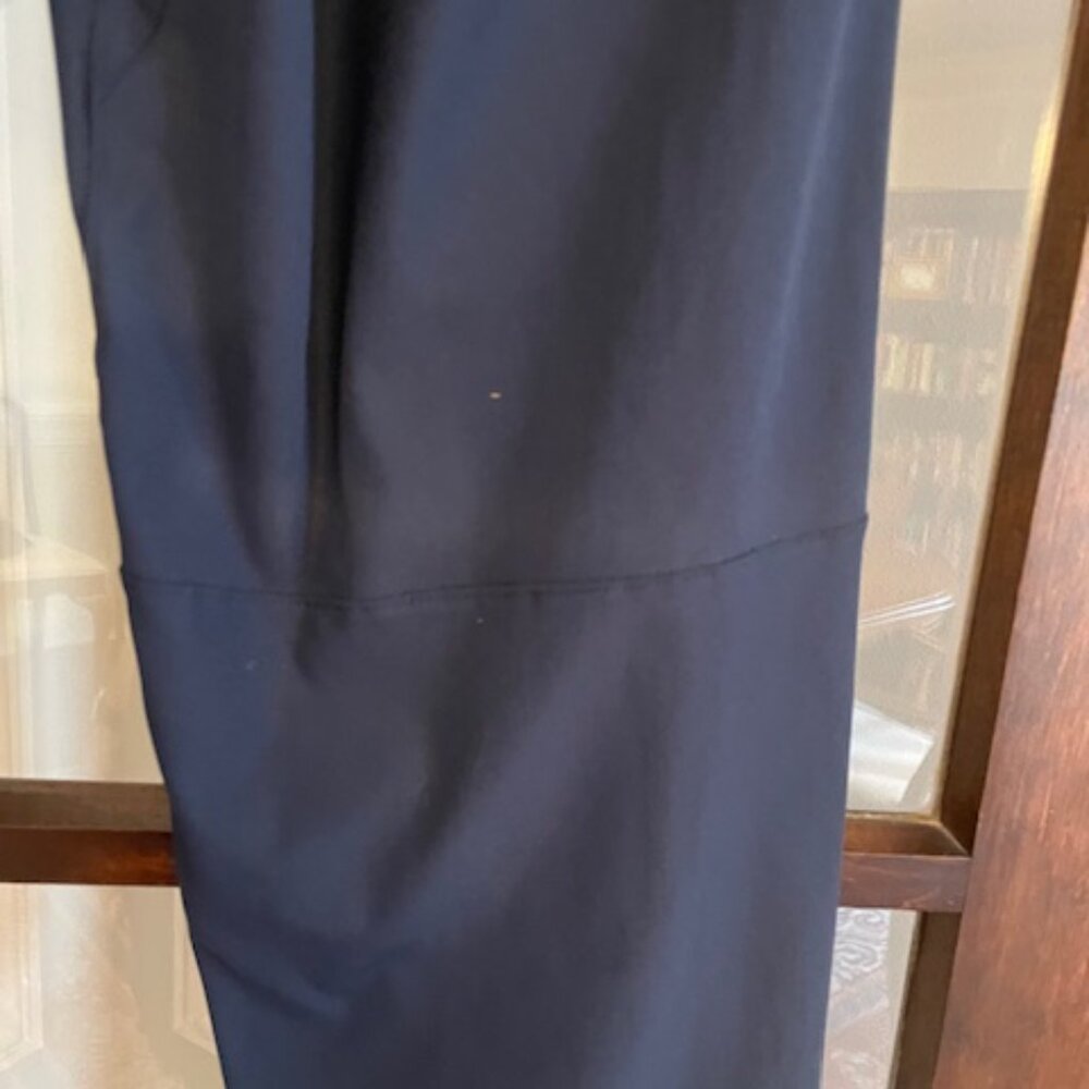 lululemon Commission Pant in Navy Blue, Size 36 - Picture 5 of 7